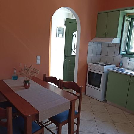 Vegera Apartment M Vasilikiádhes Extérieur photo